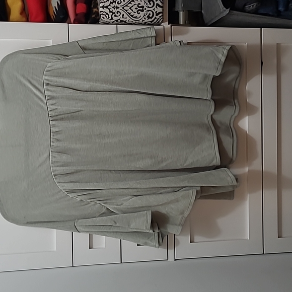 Andree by Unit Blouse - Picture 2 of 3